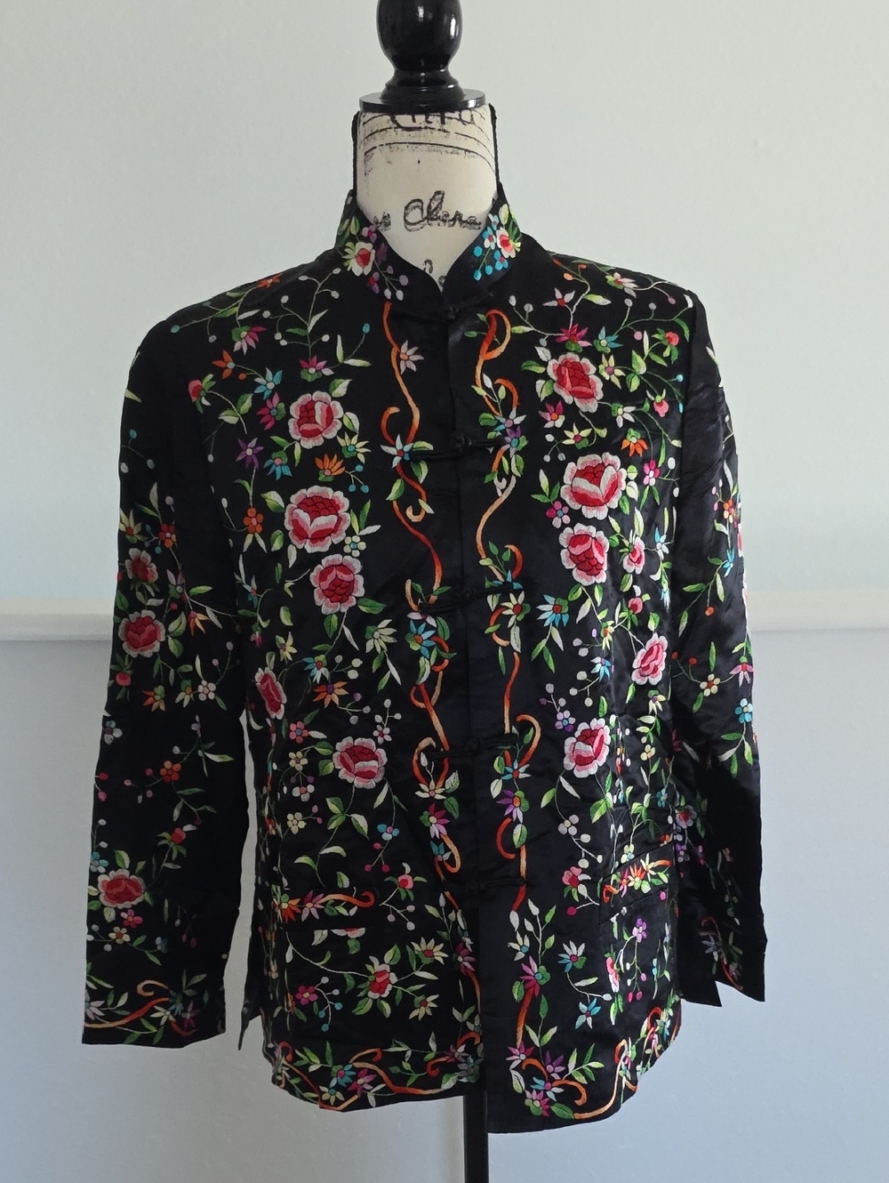 ESME Vintage  Silk Floral Embroidered Short Kimono Jacket